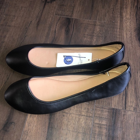 Universal Thread Everly Round Toe Ballet Flats - Picture 5 of 11